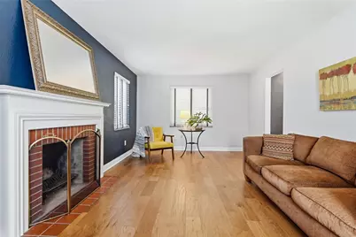 954 Lindendale Dr, Pittsburgh, PA 15243 - Photo 10