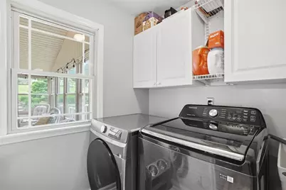 333 Warrick Dr, Seven Fields Boro, PA 16046 - Photo 10