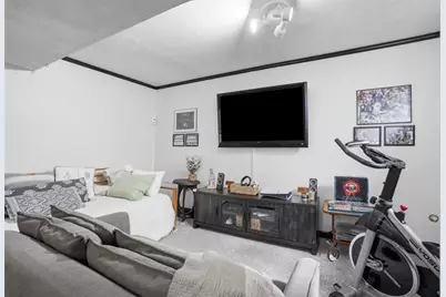 333 Warrick Dr, Seven Fields Boro, PA 16046 - Photo 38