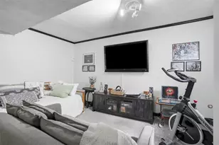 333 Warrick Dr, Seven Fields Boro, PA 16046 - Photo 38