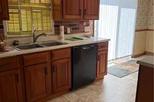 432 Violet Dr, Lower Burrell, PA 15068 - Photo 20