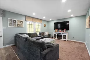 310 Rocky Ridge Rd, Bethel Park, PA 15102 - Photo 6