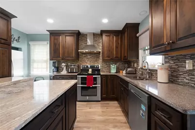 310 Rocky Ridge Road, Bethel Park, PA 15102 - Photo 10