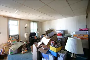 915 Oakland Ave, Charleroi Boro, PA 15022 - Photo 2