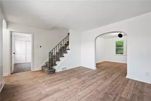 2219 Manor Ave, Pittsburgh, PA 15218 - Photo 4