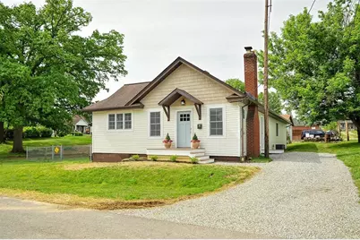 113 Third Street, Chartiers, PA 15342 - Photo 2