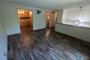 201 Colleen St, Twp of But NW, PA 16001 - Photo 16