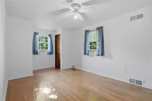 126 Columbia Dr, Pittsburgh, PA 15236 - Photo 14