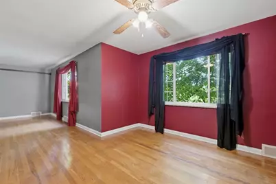 126 Columbia Dr, Pittsburgh, PA 15236 - Photo 6
