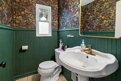 1018 Forsythe Rd, Carnegie, PA 15106 - Photo 8