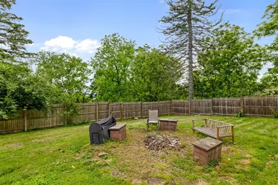 1018 Forsythe Rd, Carnegie, PA 15106 - Photo 32