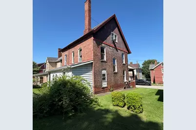 17 Eagle Street, Mt Pleasant Boro, PA 15666 - Photo 4