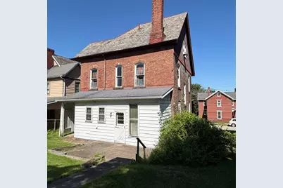 17 Eagle Street, Mt Pleasant Boro, PA 15666 - Photo 2