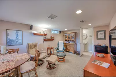 2808 Phillips Ave, Pittsburgh, PA 15116 - Photo 22