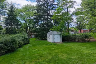 2808 Phillips Ave, Pittsburgh, PA 15116 - Photo 30
