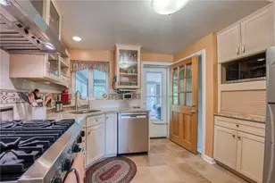 2808 Phillips Ave, Pittsburgh, PA 15116 - Photo 4