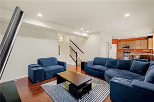 312 Sunrise Dr, Carnegie, PA 15106 - Photo 8
