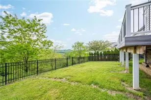 312 Sunrise Dr, Carnegie, PA 15106 - Photo 4