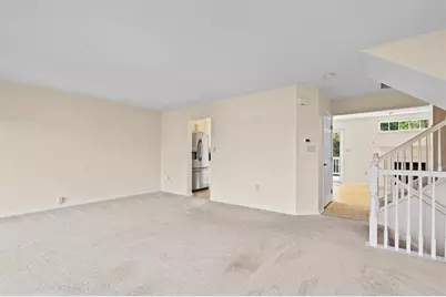 510 W Village Green Blvd, Adams Township, PA 16046 - Photo 6