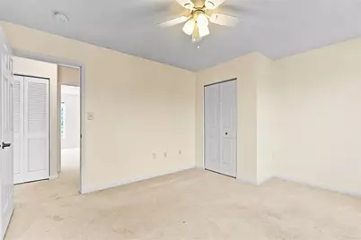 510 W Village Green Blvd, Adams Township, PA 16046 - Photo 18