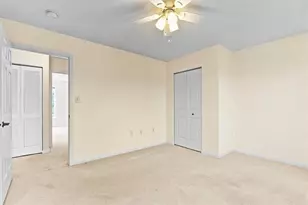 510 W Village Green Blvd, Adams Township, PA 16046 - Photo 18