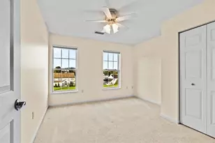 510 W Village Green Blvd, Adams Township, PA 16046 - Photo 20