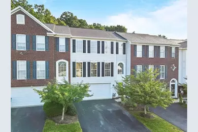 510 W Village Green Blvd, Adams Township, PA 16046 - Photo 1