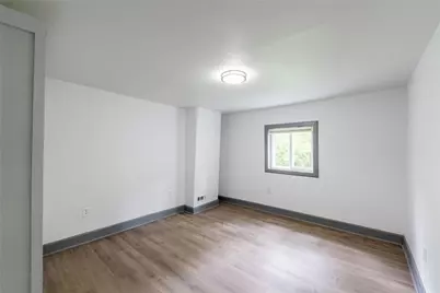 845 Wall St, McDonald, PA 15057 - Photo 8