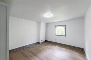 845 Wall St, McDonald, PA 15057 - Photo 8