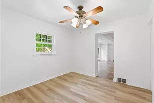 2830 Sussex Ave, Pittsburgh, PA 15226 - Photo 12
