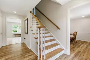 7 Carriage Ln, Pine Township, PA 16127 - Photo 8