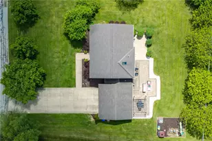 7 Carriage Ln, Pine Township, PA 16127 - Photo 40