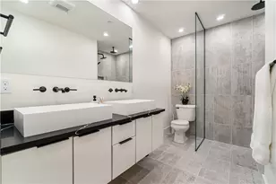 242 E Jefferson St, Pittsburgh, PA 15212 - Photo 26