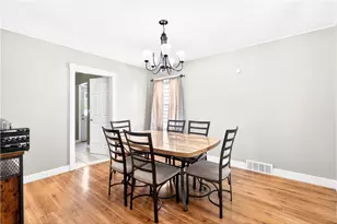608 Owens St, Aliquippa, PA 15001 - Photo 10