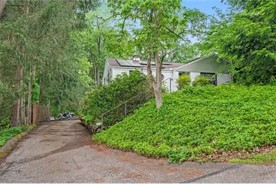 203 Rockingham Road, Pittsburgh, PA 15238 - Photo 28