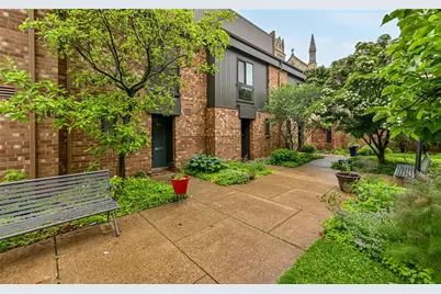 48 Foster Square, Pittsburgh, PA 15212 - Photo 2