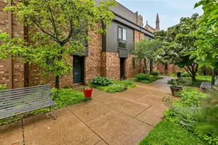 48 Foster Square, Pittsburgh, PA 15212 - Photo 2