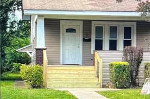 8 W Laurel Ave, New Castle, PA 16101 - Photo 1