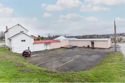 229 Pittsburgh Street, Uniontown, PA 15401 - Photo 2