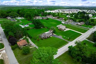 120 W Sunbury Rd, Center Township, PA 16001 - Photo 40