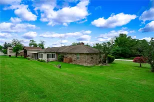 120 W Sunbury Rd, Center Township, PA 16001 - Photo 32