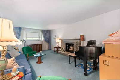 757 Artvue Dr, Scott Township, PA 15243 - Photo 4