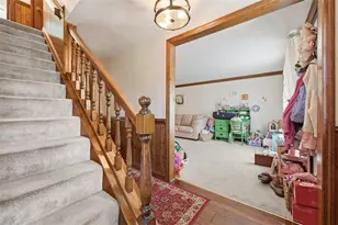 576 Carroll Dr, Irwin, PA 15642 - Photo 12