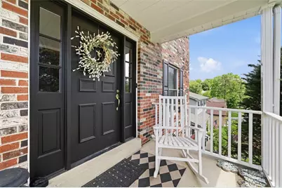 576 Carroll Dr, Irwin, PA 15642 - Photo 2