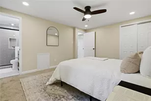 1341 Sturdy Oak Dr, Scott Township, PA 15220 - Photo 20