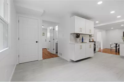 1341 Sturdy Oak Dr, Scott Township, PA 15220 - Photo 16