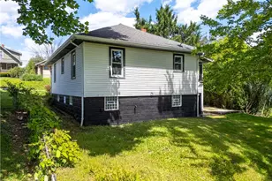 825 Donnan Ave, Washington, PA 15301 - Photo 34