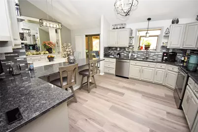 10 Piper Avenue, East Bethlehem, PA 15322 - Photo 28