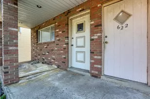 622 Virginia Ave, Rochester, PA 15074 - Photo 2