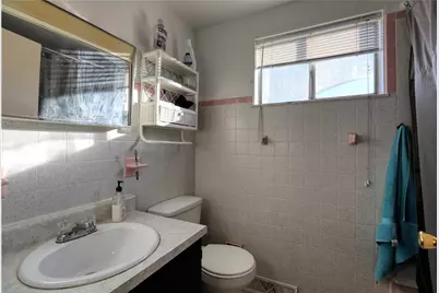622 Virginia Ave, Rochester, PA 15074 - Photo 6